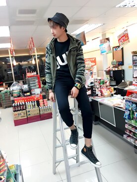 Shie Meng Haoさんのコーディネート