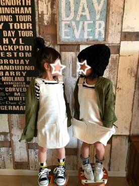 「5歳」｜「アイテム（MA-1）」を使った、enri_koさん（キッズ・100cm）の春コーディネート