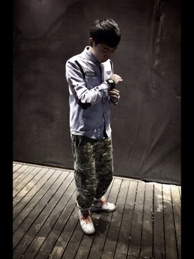 「ROARINGWILDのアイテム（パンツ）」を使った、HYKingさん（メンズ・171cm）の冬コーディネート