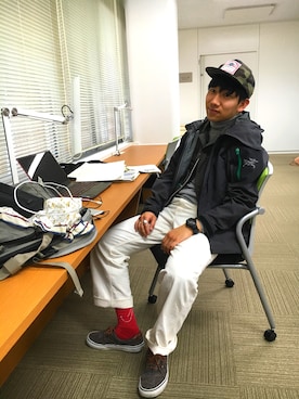 「LEMAIRE（ルメール）のアイテム（その他アウター）」を使った、MY TAKE FAVORITEさん（メンズ・172cm）の冬コーディネート