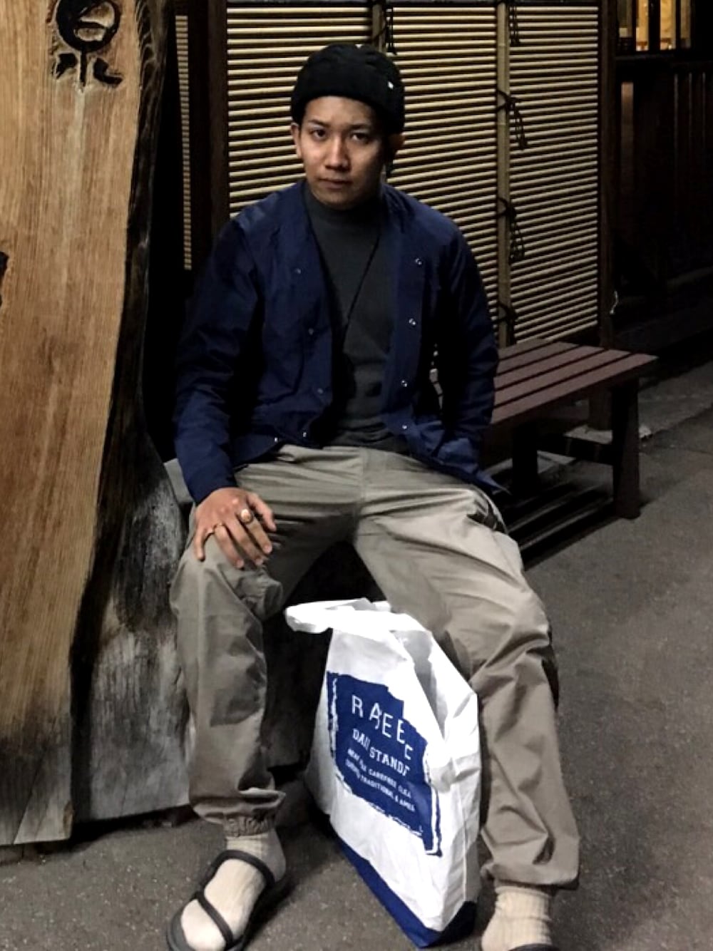 A VONTADEのノーカラージャケットを使った人気ファッション