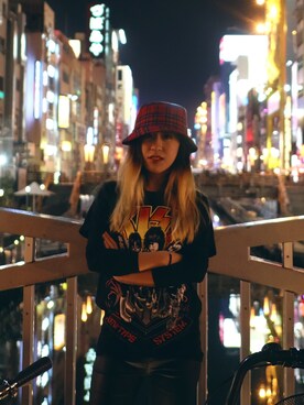 「ジャパンブルー」｜「アイテム（帽子）」を使った、JudeTsangさん（レディース・160cm）の冬コーディネート