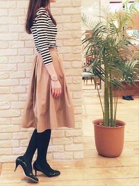 「Carlie e felice（カーリーエフェリーチェ）のアイテム（パンプス）」を使った、Nさん（レディース・173cm）の秋コーディネート