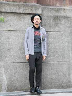 「TOMMY HILFIGER（トミーヒルフィガー）のアイテム（Tシャツ/カットソー）」を使った、吉岡 レオさん（メンズ・175cm）の春コーディネート