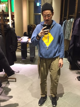 「mando（マンド）のアイテム」を使った、吉岡 レオさん（メンズ・175cm）の秋コーディネート