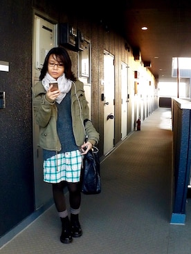 「UNIQLO（ユニクロ）のアイテム（その他トップス、グリーン系）」を使った、ReRenさん（レディース・153cm）の春コーディネート