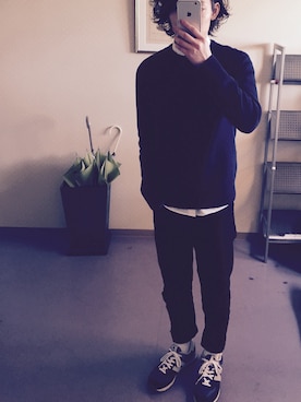 「クルーネックニット」｜sat04@さん（メンズ・170cm）の冬コーディネート