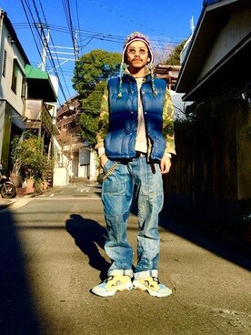「アイテム（ダウンベスト、ブルー系）」を使った、kuroさん（メンズ・163cm）の春コーディネート