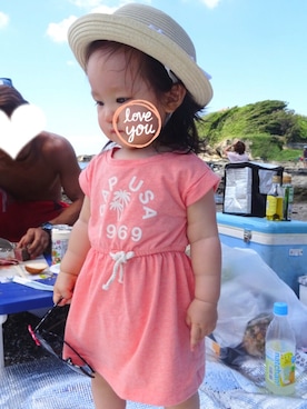 「e.a.B（エーアーベー）のアイテム（帽子）」を使った、かえでさん（キッズ・70cm）の夏コーディネート