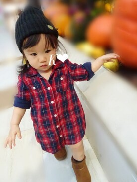 「アイテム（シャツワンピース）」を使った、かえでさん（キッズ・70cm）の秋コーディネート