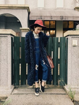 唐葳さんのコーディネート