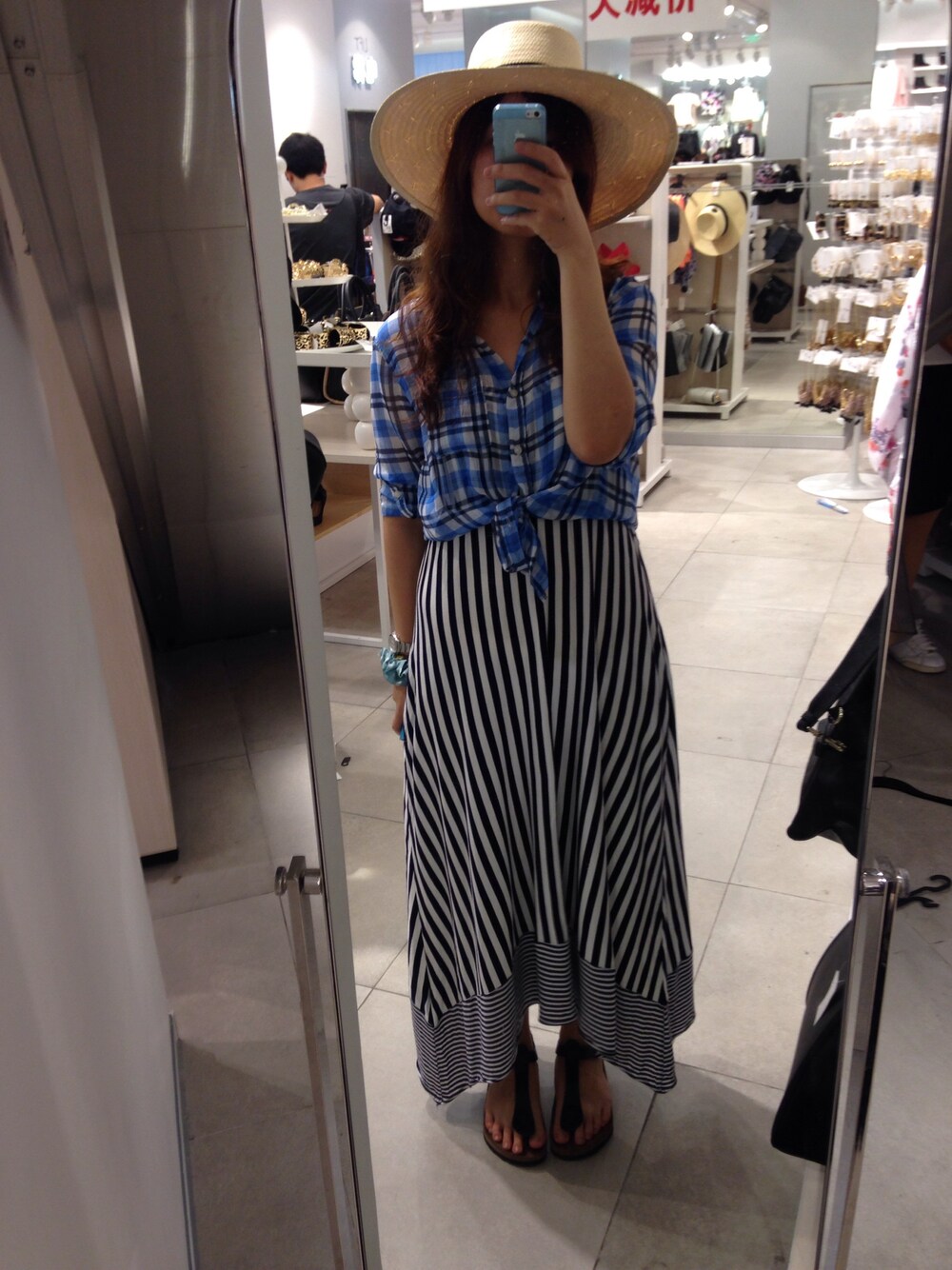 「GAPのアイテム（ワンピース、その他）」を使った、Annさん（レディース・168cm）の秋コーディネートの1枚目の写真