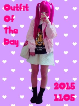 「WC（ダブル シー）のアイテム（ニット/セーター）」を使った、ちゃんさん（レディース・157cm）の秋コーディネート