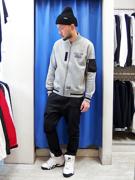 「アイテム（スウェット）」を使った、MA$SAさん（メンズ・173cm）の冬コーディネート