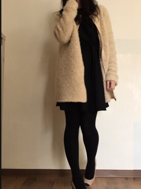 「ベージュのコート」｜「アイテム（ワンピース/ドレス）」を使った、jinさん（レディース・163cm）の春コーディネート