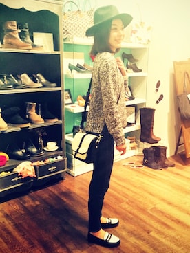「Minnetonka（ミネトンカ）のアイテム」を使った、SHOECLOSETお台場店さん（レディース・152cm）の秋コーディネート