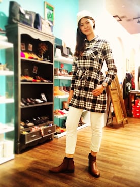 「PUPE（プーペ）のアイテム」を使った、SHOECLOSETお台場店さん（レディース・175cm）の秋コーディネート