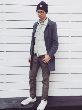 「plain-me（プレインミー）のアイテム（ベスト）」を使った、Alexander Yangさん（メンズ・174cm）の冬コーディネート