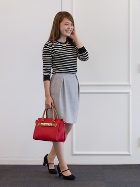 「アイテム（トートバッグ、レッド系）」を使った、NBB STAFF05さん（レディース・158cm）の秋コーディネート