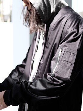 「united arrows」｜「アイテム（ミリタリージャケット）」を使った、大谷和宏さん（メンズ・175cm）の春コーディネート