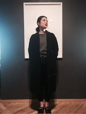 「08sircus（ゼロエイトサーカス）のアイテム（チェスターコート）」を使った、ミサキ  さん（レディース・168cm）の冬コーディネート