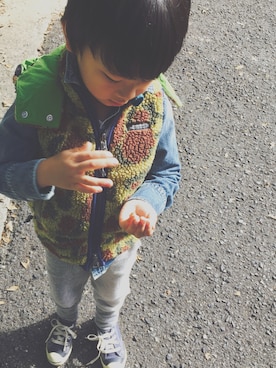 「DENIM DUNGAREE（デニムダンガリー）のアイテム（ベスト、グリーン系）」を使った、sayorihitoya....さん（キッズ・110cm）の秋コーディネート