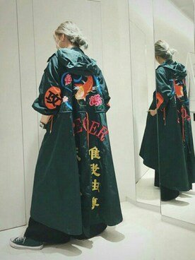 「MONKI」｜「アイテム（アナログ腕時計）」を使った、Lydia Liu さん（レディース・171cm）の秋コーディネート