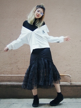 「Grey Ant（グレイアント）のアイテム」を使った、Lydia Liu さん（レディース・171cm）の冬コーディネート