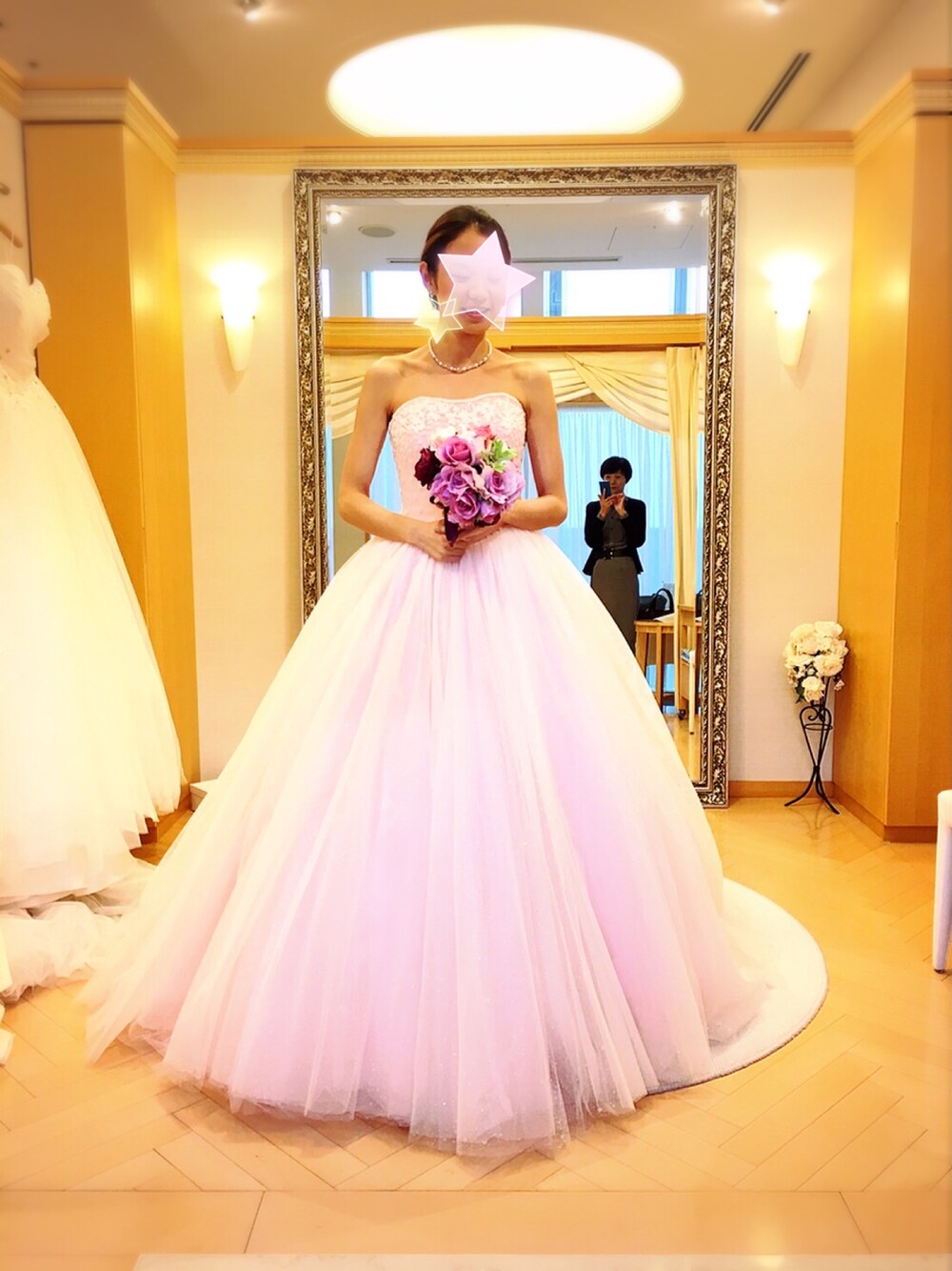 「カラードレス、ピンク、試着、結婚式」｜「Marie Classeのアイテム（ドレス、ピンク系）」を使った、tami★さん（レディース・160cm）の秋コーディネートの1枚目の写真
