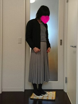 「無印良品（ムジルシリョウヒン）のアイテム（Tシャツ/カットソー、グレー系）」を使った、まいmamaさん（レディース・162cm）の秋コーディネート