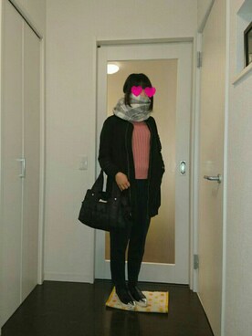 「LEPSIM（レプシィム）のチェックガラストール　567678（ストール/ショール、グレー系）」を使った、まいmamaさん（レディース・162cm）の秋コーディネート