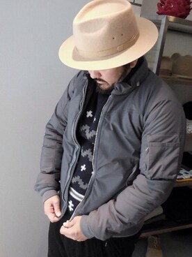 「アイテム（ニット/セーター）」を使った、tinyworldさん（メンズ・173cm）の冬コーディネート