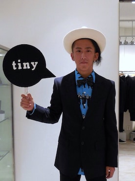 「ボウタイ」｜「アイテム（財布/小物）」を使った、tinyworldさん（メンズ・175cm）の冬コーディネート