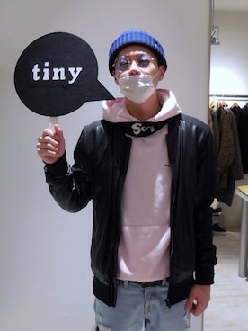 「GDC（ジーディーシー）のアイテム」を使った、tinyworldさん（メンズ・175cm）の冬コーディネート