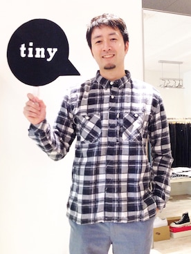 「nonnative(ノンネイティブ)のアイテム(トップス)」を使った、tinyworldさん(メンズ・180cm)の夏コーディネート
