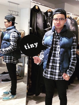 「DELUXE（デラックス）のアイテム」を使った、tinyworldさん（メンズ・172cm）の秋コーディネート