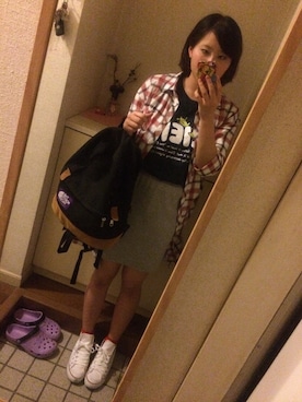 「アイテム（シャツワンピース、レッド系）」を使った、kimiさん（レディース・161cm）の春コーディネート