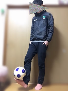 「サッカー」｜「アイテム（その他アウター）」を使った、as.さん（メンズ・180cm）の冬コーディネート