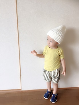 「Cienta（シエンタ）のアイテム（サンダル）」を使った、chiroさん（キッズ・90cm）の秋コーディネート