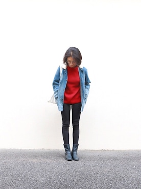 「red」｜「アイテム（デニムジャケット）」を使った、鹿露君さん（レディース・163cm）の秋コーディネート