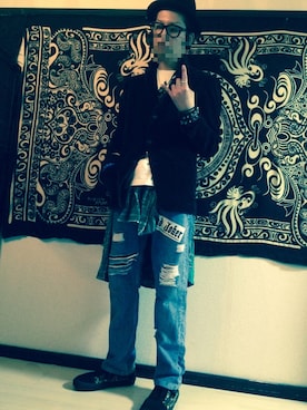 「666（シックスシックスシックス）のアイテム（アクセサリー）」を使った、JOKERさん（メンズ・175cm）の冬コーディネート