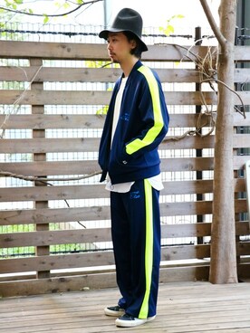 「ジャージーパンツ」｜「アイテム（ジャージ）」を使った、kitazawaさん（メンズ・175cm）の冬コーディネート