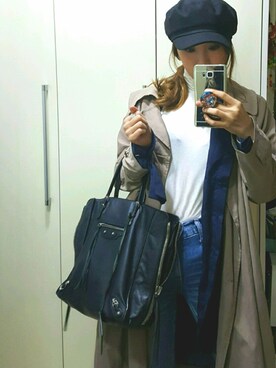 「BALENCIAGA」｜「アイテム（キャスケット）」を使った、JANEさん（レディース・164cm）の秋コーディネート