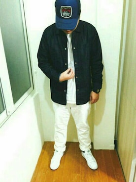 「STUSSY（ステューシー）のアイテム（デニムジャケット）」を使った、張陽さん（メンズ・177cm）の春コーディネート