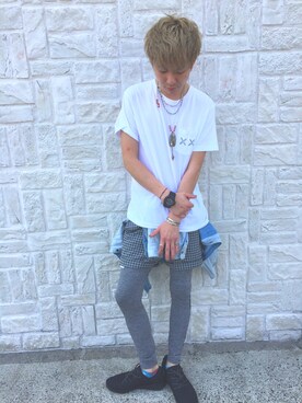 「goro's（ゴローズ）のアイテム（ネックレス、シルバー系）」を使った、たけちぇる！さん（メンズ・178cm）の春コーディネート