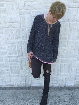 「GAP（ギャップ）のアイテム（ニット/セーター、ブルー系）」を使った、たけちぇる！さん（メンズ・178cm）の夏コーディネート