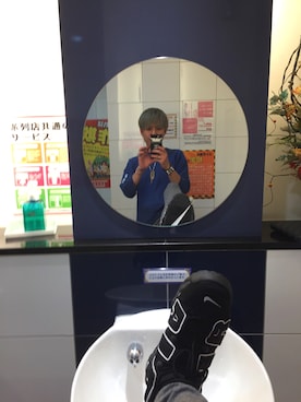 「モアテンのアイテム（スニーカー、ブラック系）」を使った、たけちぇる！さん（メンズ・178cm）の夏コーディネート