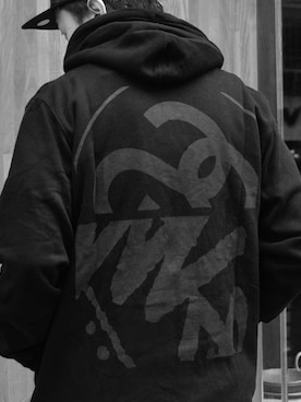 「アイテム（その他トップス）」を使った、StussyTaiwanさん（メンズ・178cm・20代）の春コーディネート