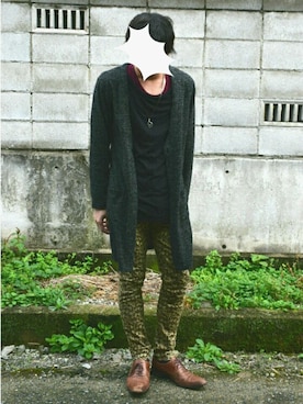 「semantic design（セマンティックデザイン）のアイテム（カーディガン/ボレロ）」を使った、ラ さん（メンズ・173cm）の秋コーディネート