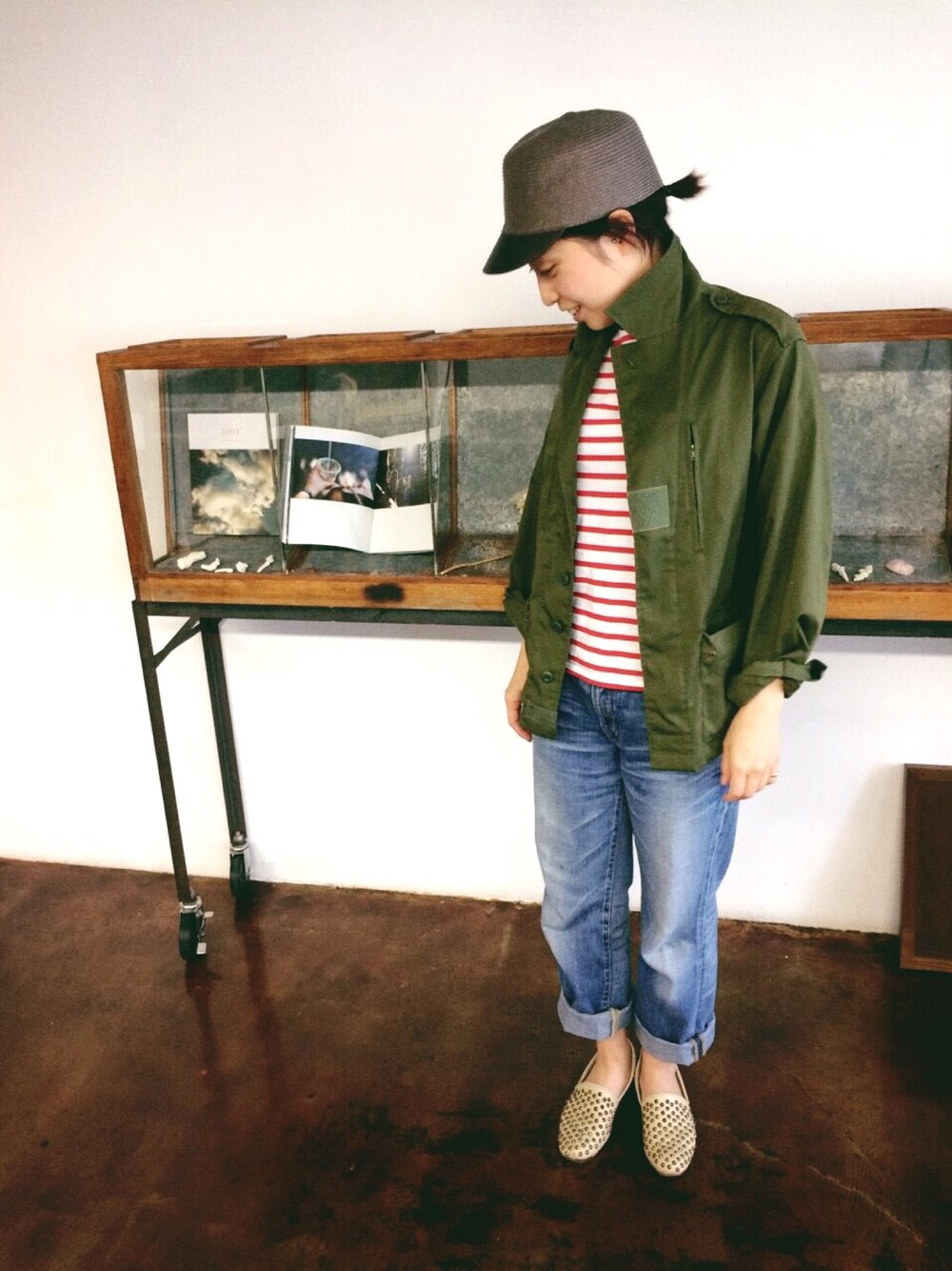「マリン、ボーダー、saint james」｜「EDITIONのアイテム（ミリタリージャケット、グリーン系）」を使った、fuyukaさん（レディース・158cm）の夏コーディネートの1枚目の写真